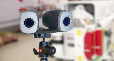 Elektrooptisches Messsystem mit zwei Kameras zur berührungslosen Rohrvermessung.